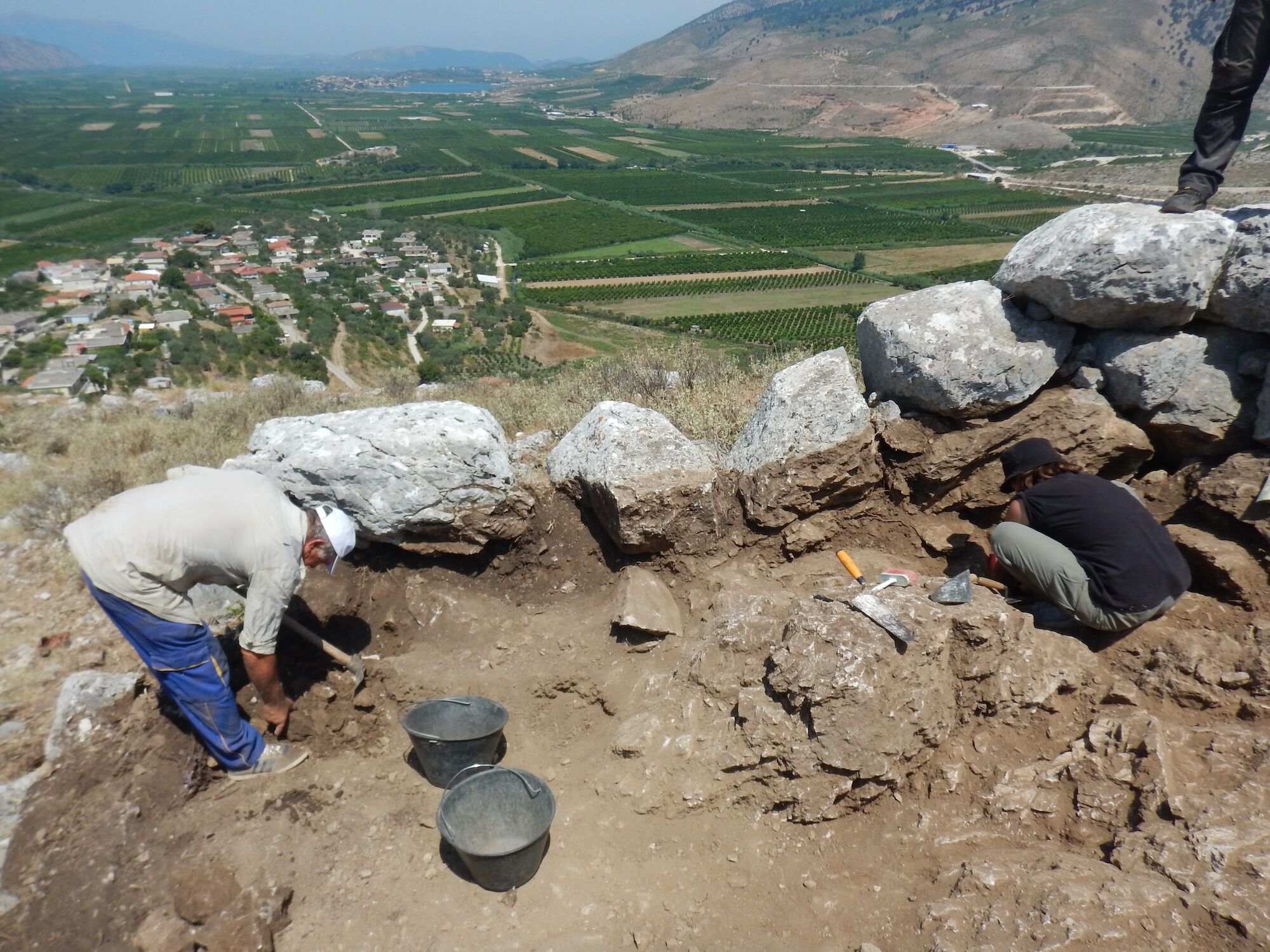 2022. 2022. Saggi nel “Palazzo”